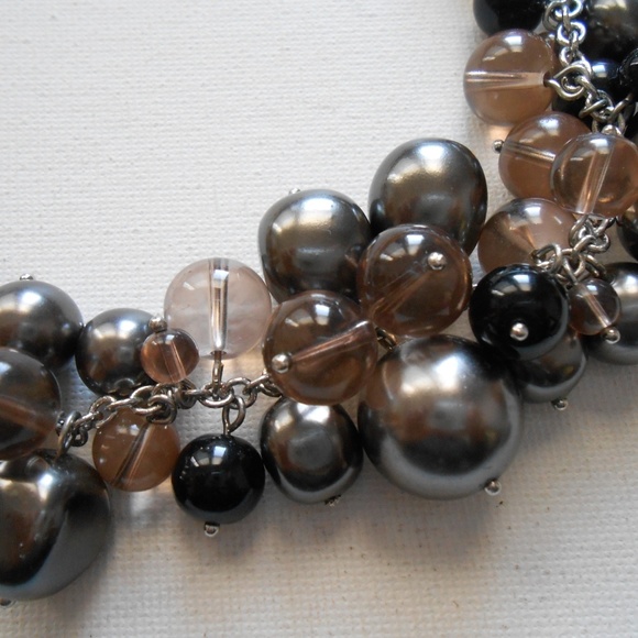 Beaded Statement Necklace - Picture 2 of 5